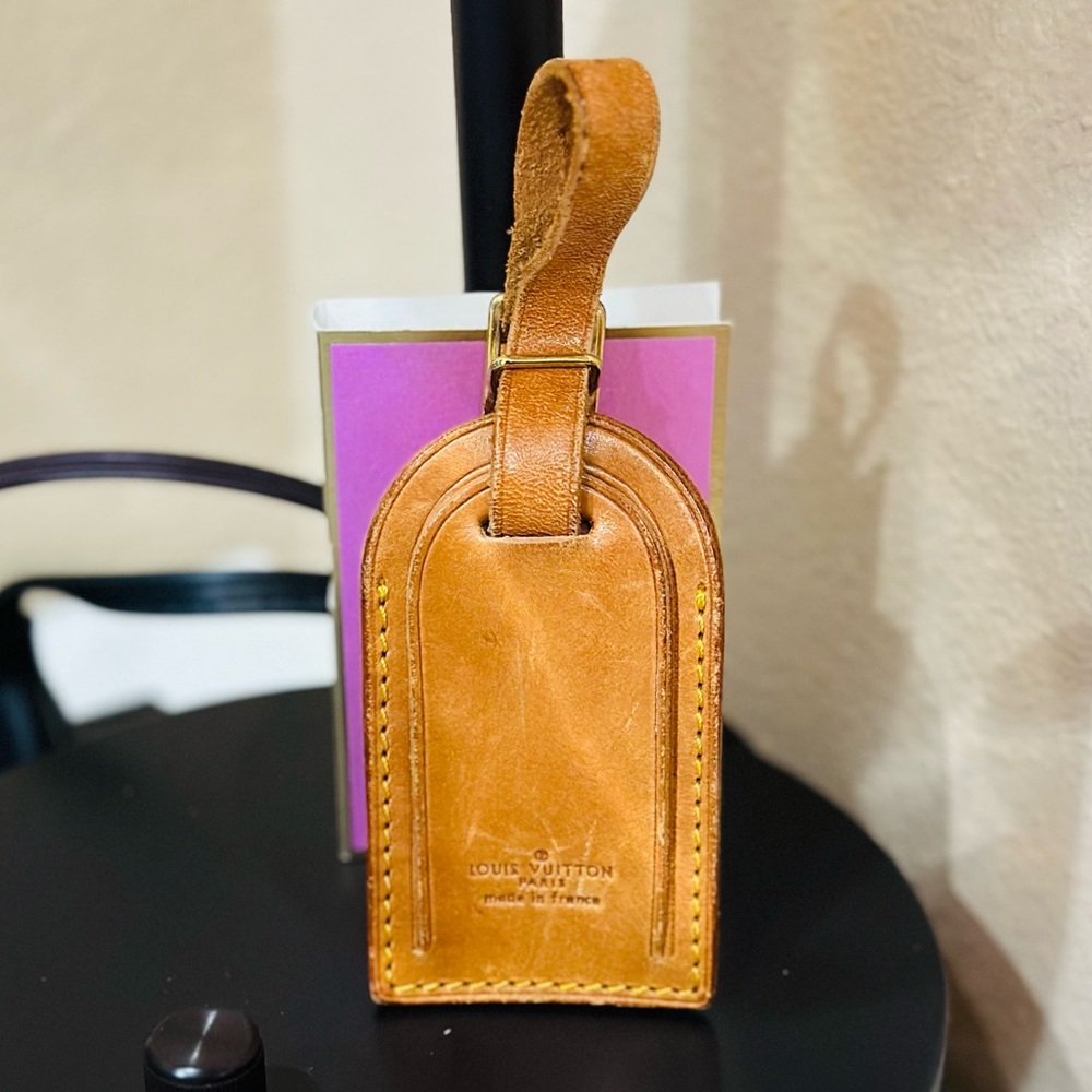 LV Vachetta Leather